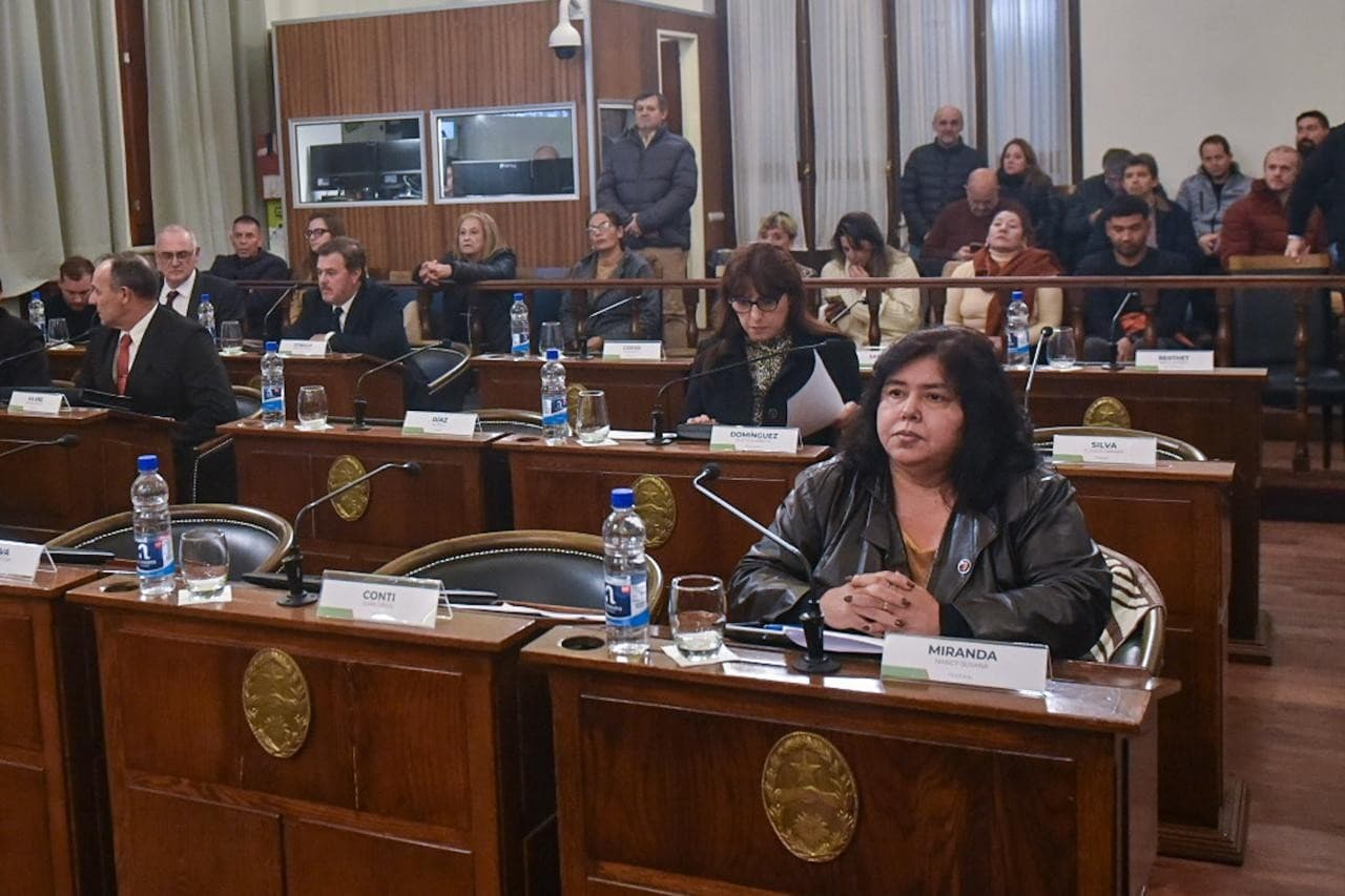 Domínguez cargó contra el PJ y Miranda les dijo por WhatsApp que buscará otro mandato - imagen de origen