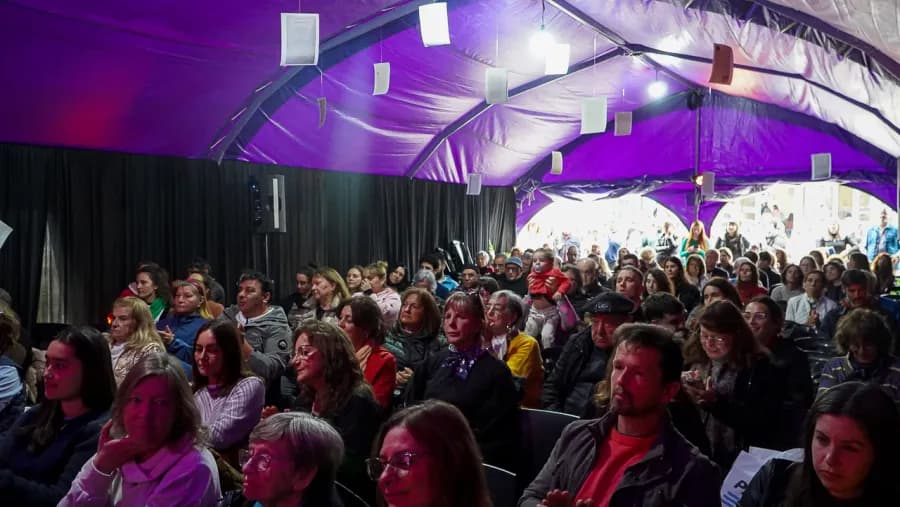 La Feria del Libro Paraná Lee cerró su XIV edición y volvió a superar las expectativas | Análisis - imagen de origen