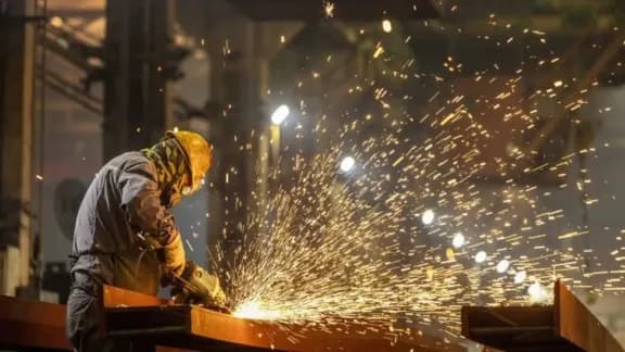 En el Día de la Industria, Frigerio anunció medidas de alivio financiero para los grandes usuarios de energía - imagen de origen