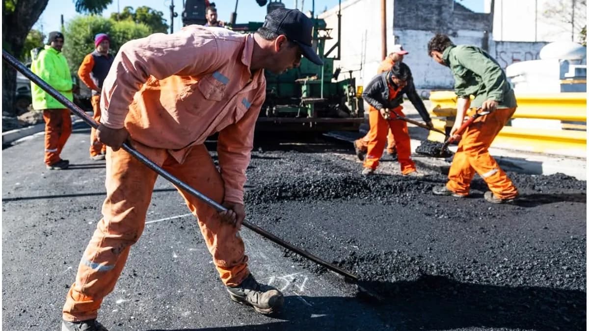 Plan Calle a Calle: la Municipalidad de Paraná intensifica la recuperación vial en distintos puntos - imagen de origen