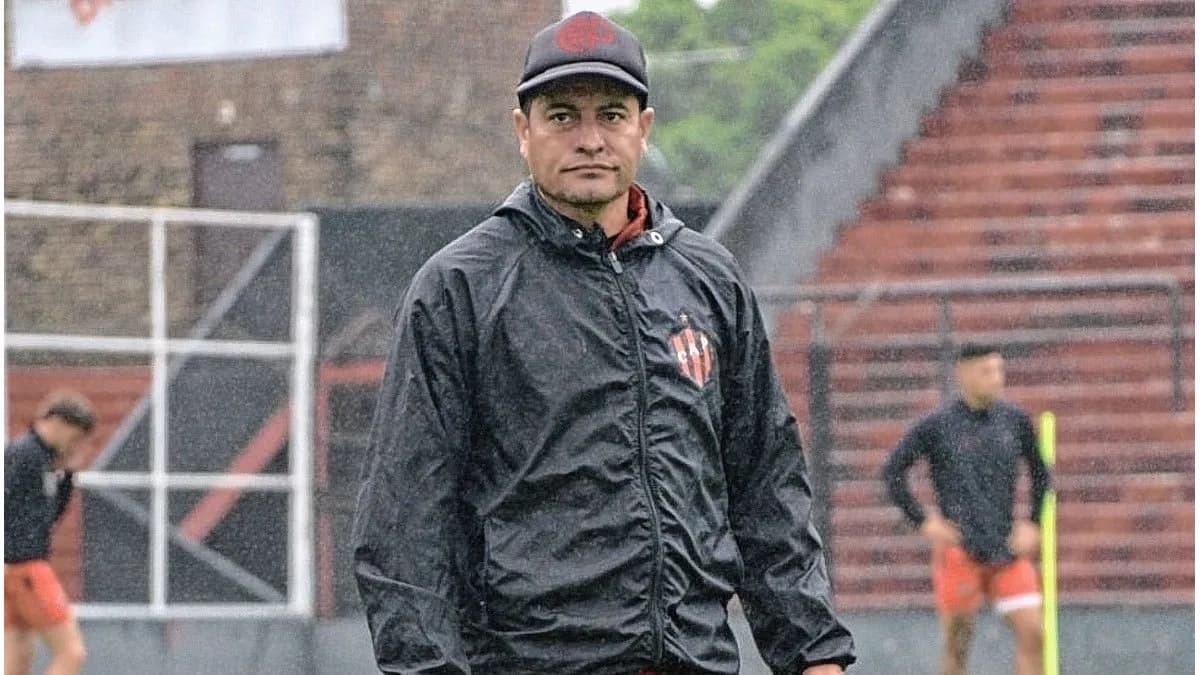 Marcelo Candia dejó de ser el entrenador de Patronato - imagen de origen