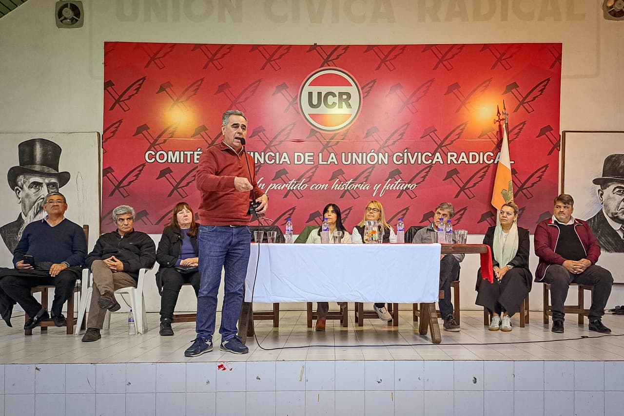 Tennen arrancó su proyecto político en Paraná - imagen de origen