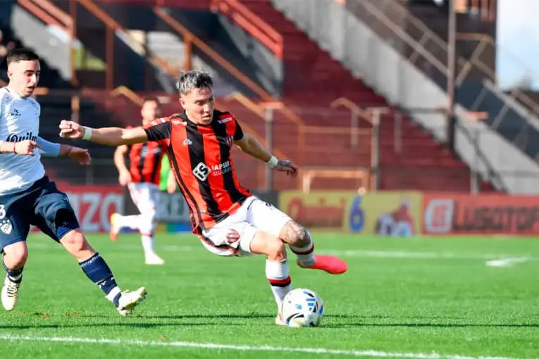 Patronato visita a Colón obligado a sumar para intentar salir de la zona de descenso - imagen de origen