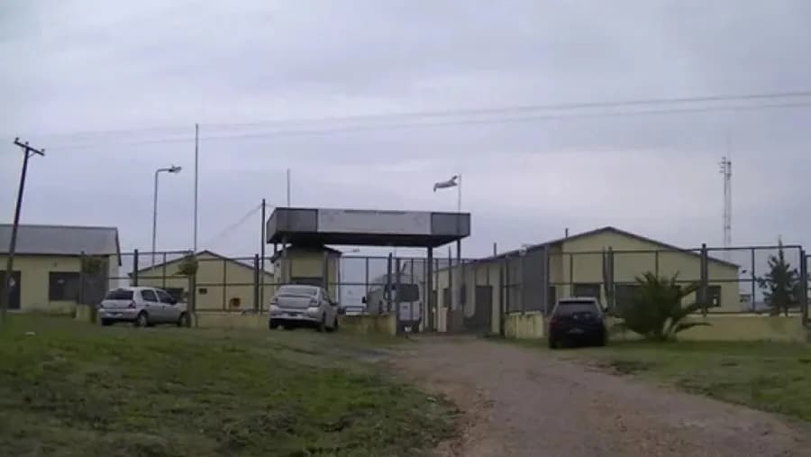 Huelga de hambre en la cárcel de Gualeguaychú: unos 130 internos reclaman por alimentación y alojamiento | Análisis - imagen de origen
