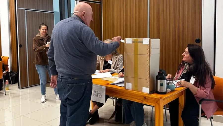 Daniel Ruberto fue reelecto con una amplia mayoría al frente del Sindicato de Empleados de Comercio de Paraná | Análisis - imagen de origen