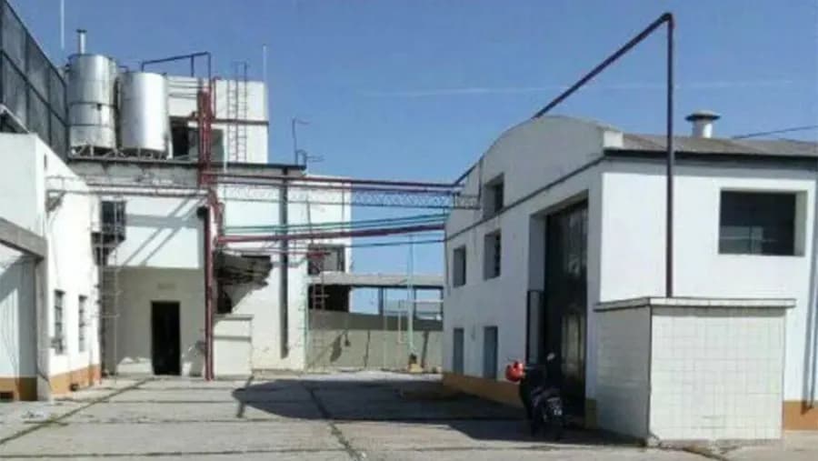 Gualeguay: la trama del frigorífico FEERSA llega a juicio con 3 contadores y 2 testaferros en el banquillo | Análisis - imagen de origen