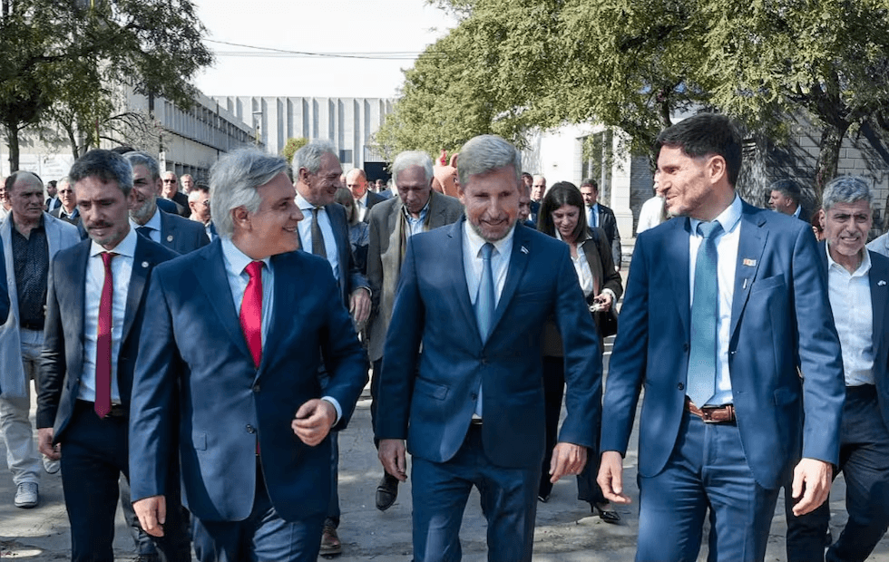 Frigerio asumió la presidencia temporal de la Región Centro - imagen de origen