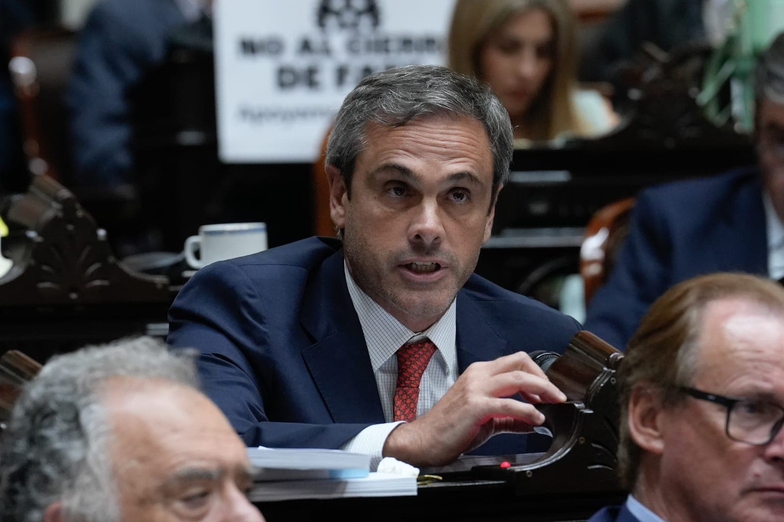 Diputados piden investigar las tasas de bancos y billeteras virtuales - imagen de origen