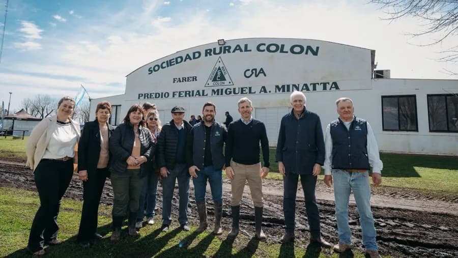Frigerio en la Expo Rural de Colón: “Los gobiernos enfrentados con el campo son una historia del pasado” | Análisis - imagen de origen