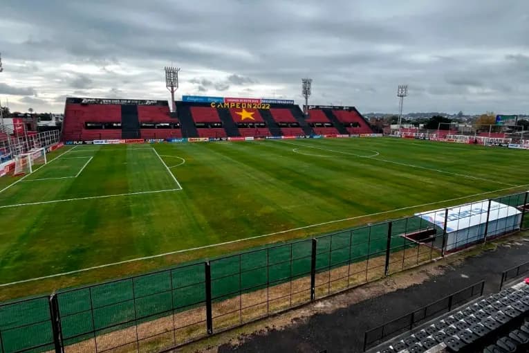 Patronato recibe a Gimnasia de Jujuy: entradas, precios y cómo comprar - imagen de origen