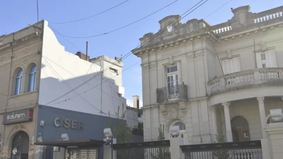 La OSER exhibe menos déficit, pero se niega a informar lo gastado en 2.375 contrataciones directas | Análisis - imagen de origen