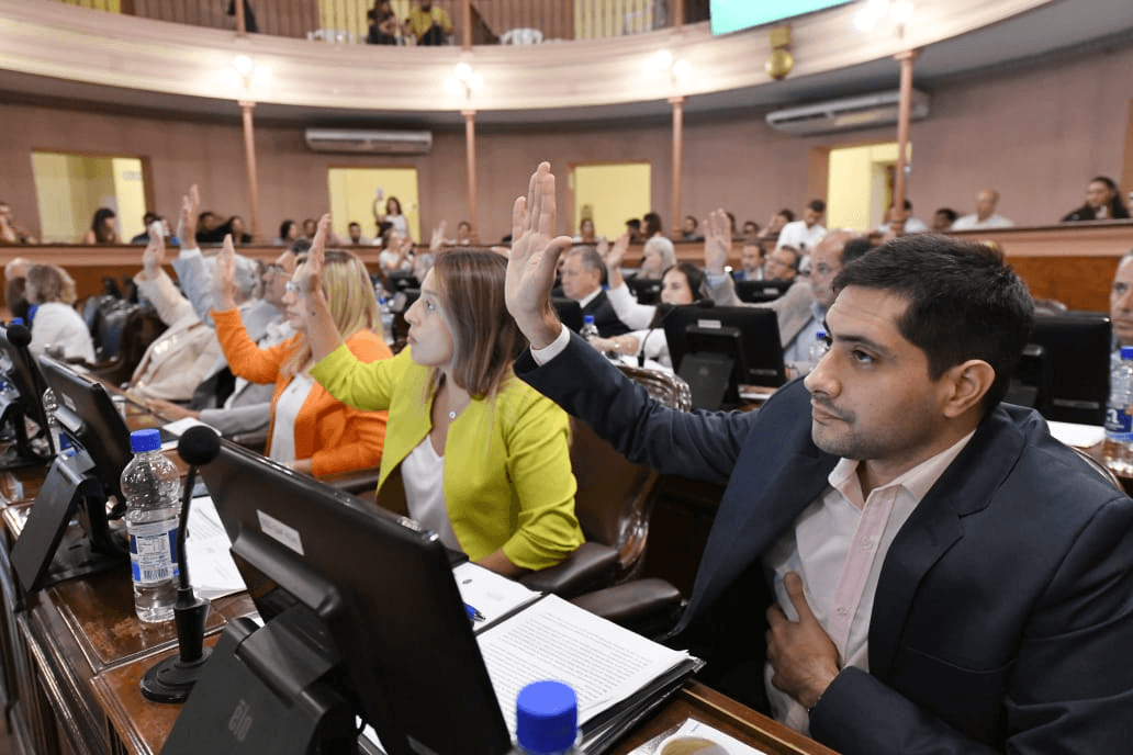 Sin acuerdo, avanza el proyecto de Transformación Digital - imagen de origen