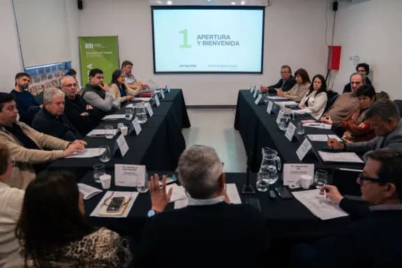 El Emturer avanza en una agenda de trabajo articulada para el desarrollo turístico de Entre Ríos - imagen de origen