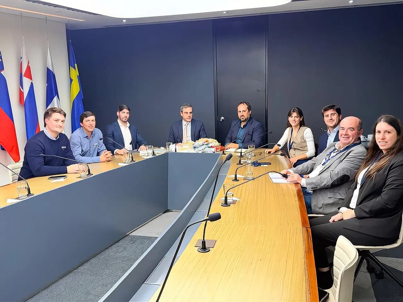 Michel reunió a productores arroceros y un funcionario de UE - imagen de origen