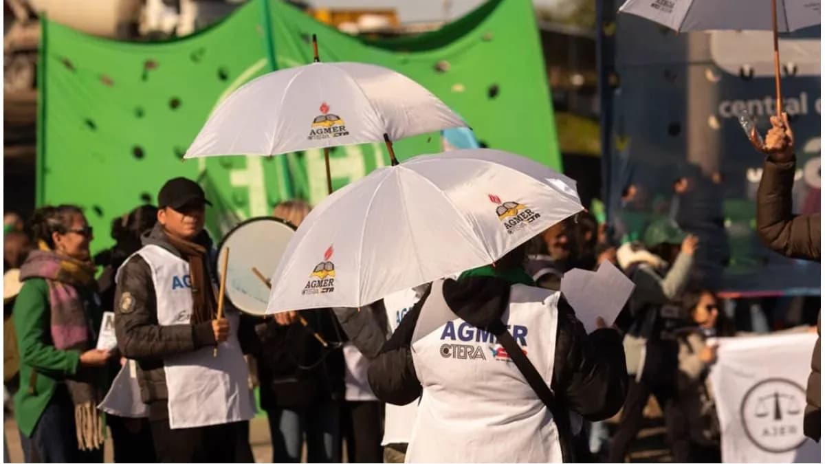 Paro docente: en su segunda jornada alcanzó el 80% de acatamiento - imagen de origen