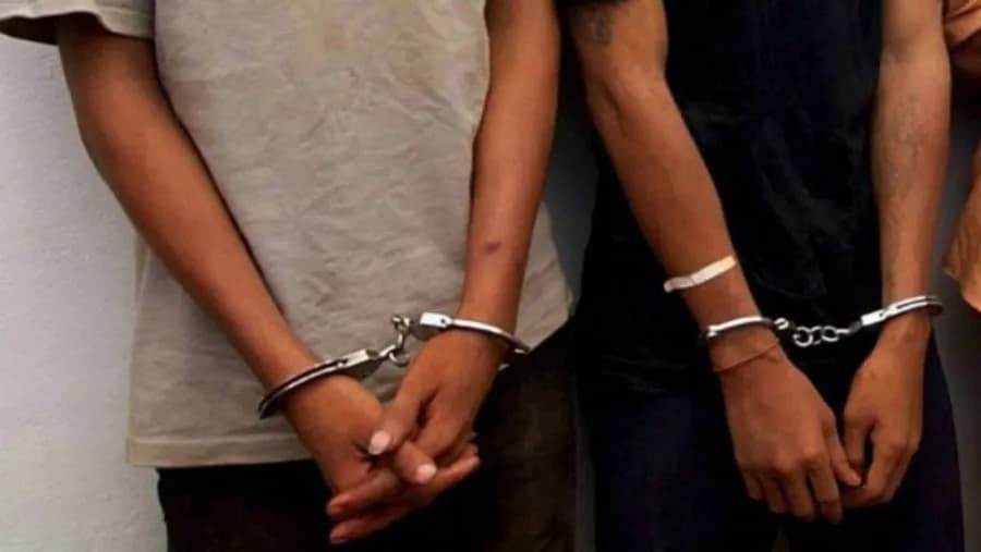 Entra en vigencia el nuevo régimen penal juvenil: qué cambios establece la baja de imputabilidad desde los 14 | Análisis - imagen de origen